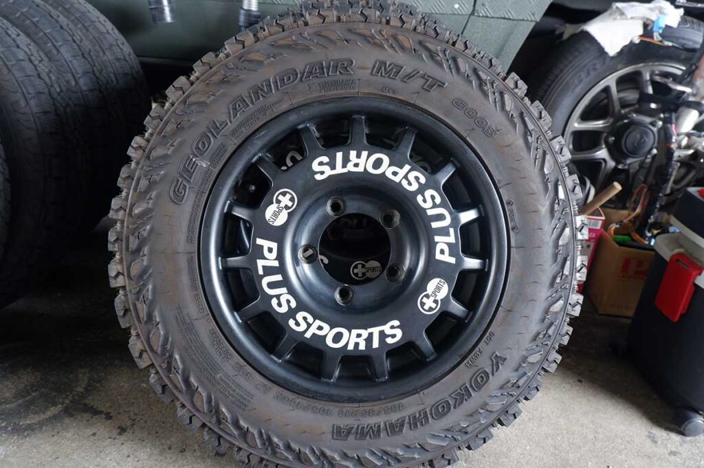 ホイール・タイヤ 16インチ 社外アルミ純正サイズ・ヨコハマジオランダーAT185/85R16　４本セット