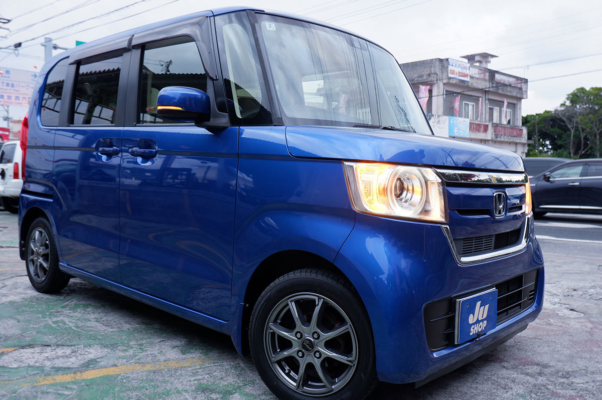ホンダ N-BOX 660 G ホンダセンシング 本土中古・修復なし評価4・ナビテレビ・バックカメラ・社外１４インチアルミ・プッシュスタート