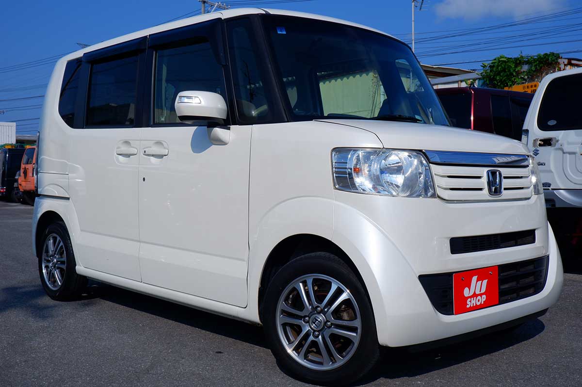 ホンダ N-BOX 660 G Lパッケージ 本土中古・修復なし評価4・左パワースライドドア・純正アルミ・新品タイヤ・キレイなNBOXが好きです