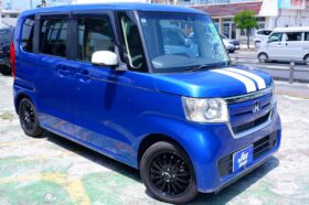 ホンダ N-BOX 660 G L ホンダセンシング 本土仕入れ・修復なし評価4・ナビテレビ・BTオーディオ・バックカメラ・新品タイヤ