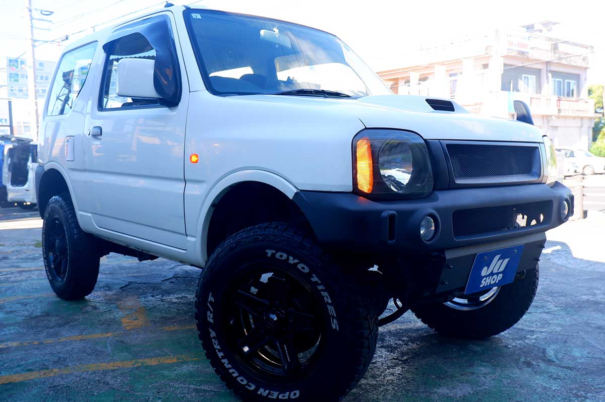 スズキ ジムニー 660 XG 4WD 買取リフトアップカスタムジムニー・前後社外バンパー・スキッドプレート・藤壺マフラー・