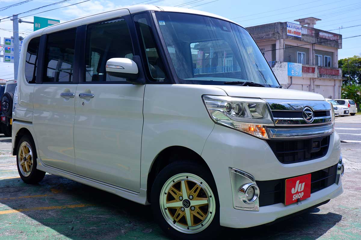 ダイハツ タント 660 カスタム X トップエディション SAⅡ 本土仕入れ評価4・新品アルミ・新品タイヤ・社外ナビバックカメラ・左パワースライド・プッシュスタート