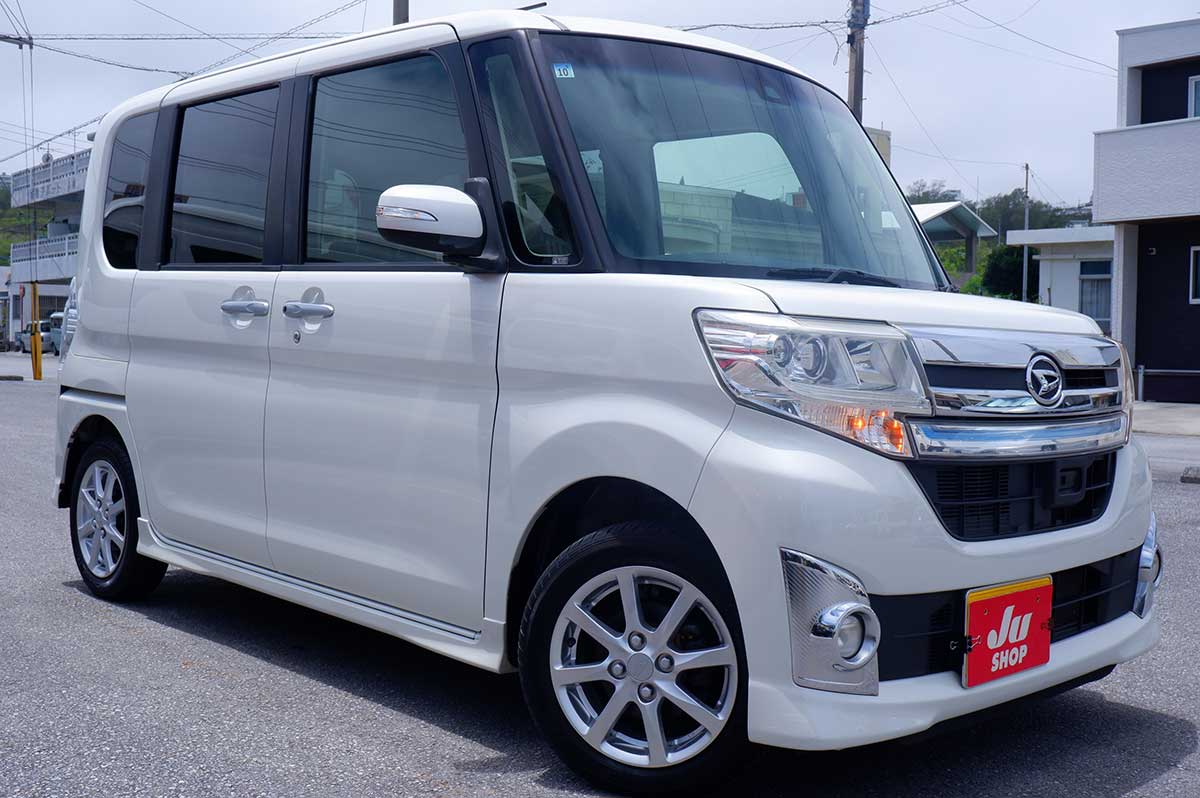 ダイハツ タント 660 カスタム X トップエディション SAⅡ 本土仕入れ評価4・純正アルミ・社外ナビバックカメラ・左パワースライド・プッシュスタート