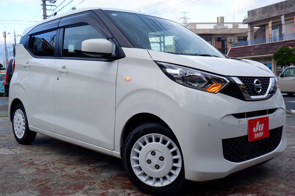 日産 デイズ 660 X 本土仕入れ評価4のきれいなデイズ　ナビ・バックカメラ・ETC・選べるホイール